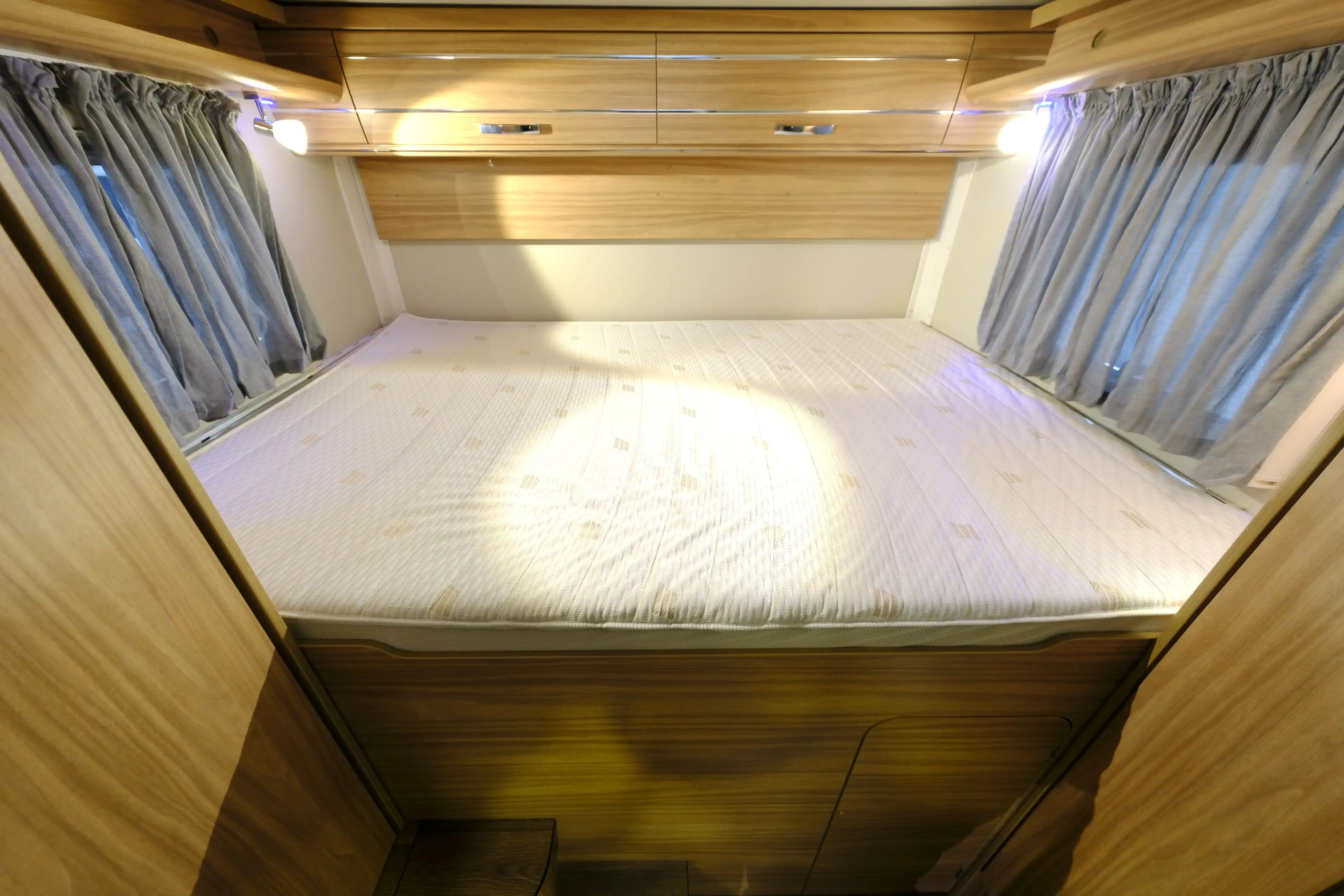 HYMER-ERIBA Tramp T 594 GL - Ansicht 10